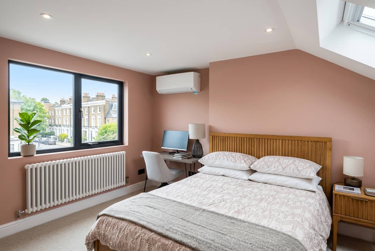 Home Bedroom 1600 - SpaceRise Lofts project photo